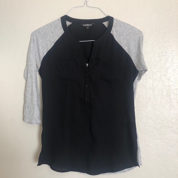 Express - women’s XS  top 3/4 sleeves gray and Black / Grey Top - Picture 3 of 10
